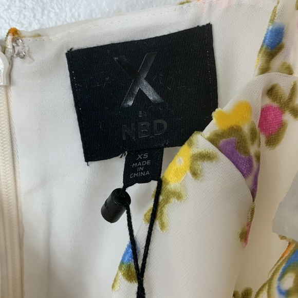 REVOLVE X by NBD Tea Time Dress in Floral Rainbow Size XS - Picture 7 of 8